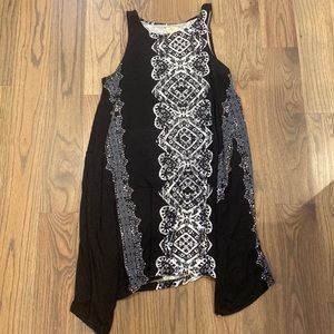 O’NEILL patterned flowy dress :)